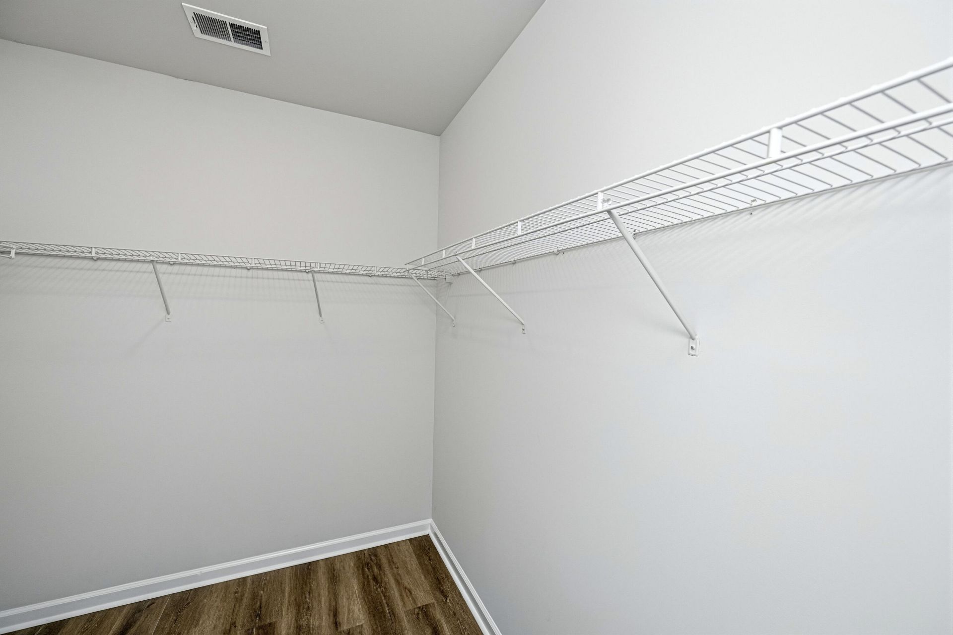 142 Summit View Drive Photo 23