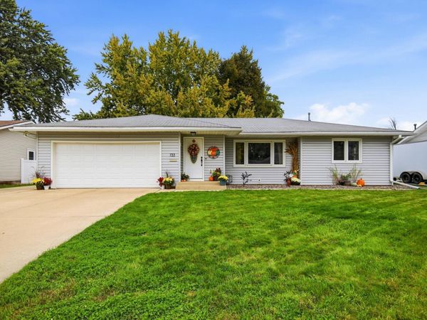 722 14th Street NE, Owatonna, MN 55060