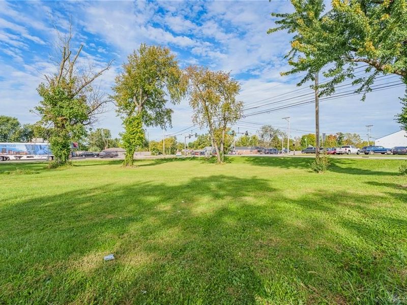 3869 Kemp Road, Beavercreek, OH 45431 Photo 36