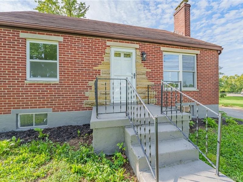 3869 Kemp Road, Beavercreek, OH 45431 Photo 5