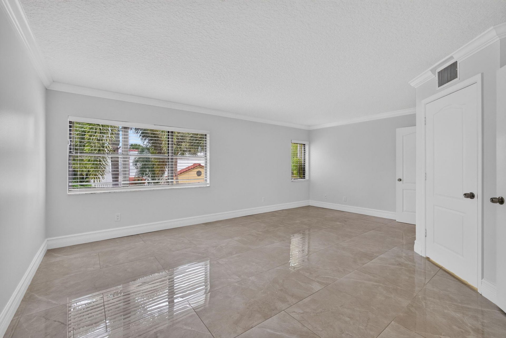 42 Uno Lago Drive, Juno Beach, FL 33408 Photo