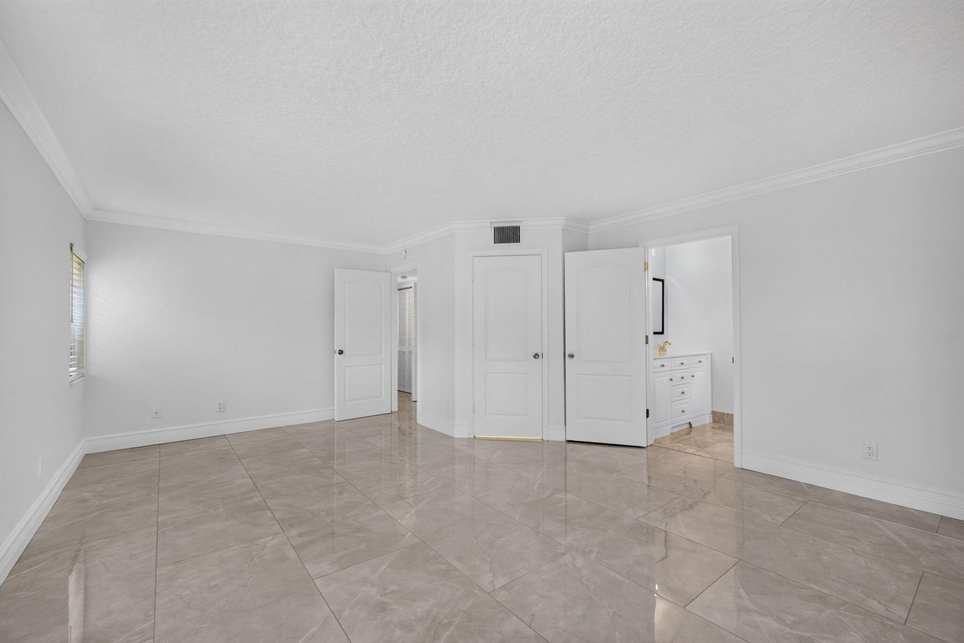 42 Uno Lago Drive, Juno Beach, FL 33408 Photo