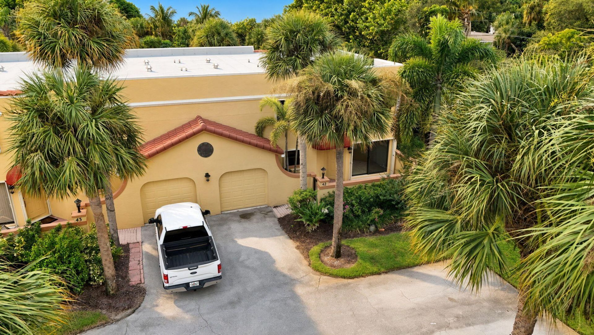 42 Uno Lago Drive, Juno Beach, FL 33408 Photo