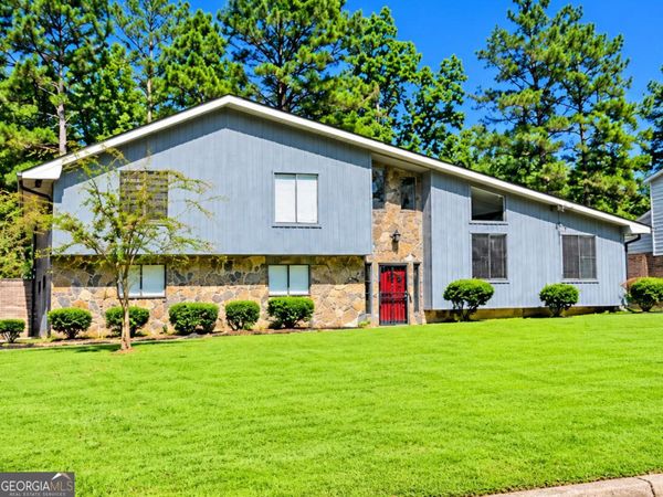 3255 Redona, Atlanta, GA 30349