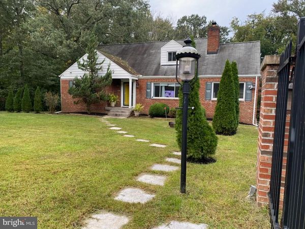 8801 CHRISTINA LANE, CLINTON, MD 20735