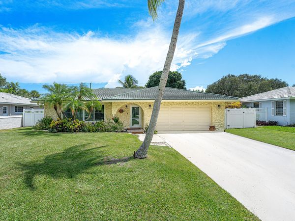 4520 NW 5TH Avenue, Boca Raton, FL 33431
