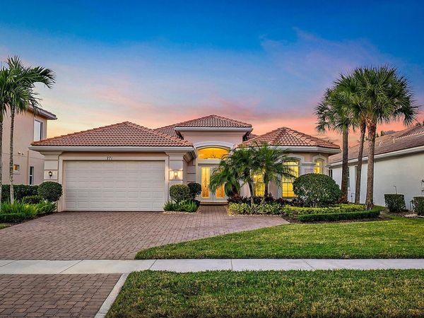 271 Carina Drive, Jupiter, FL 33478