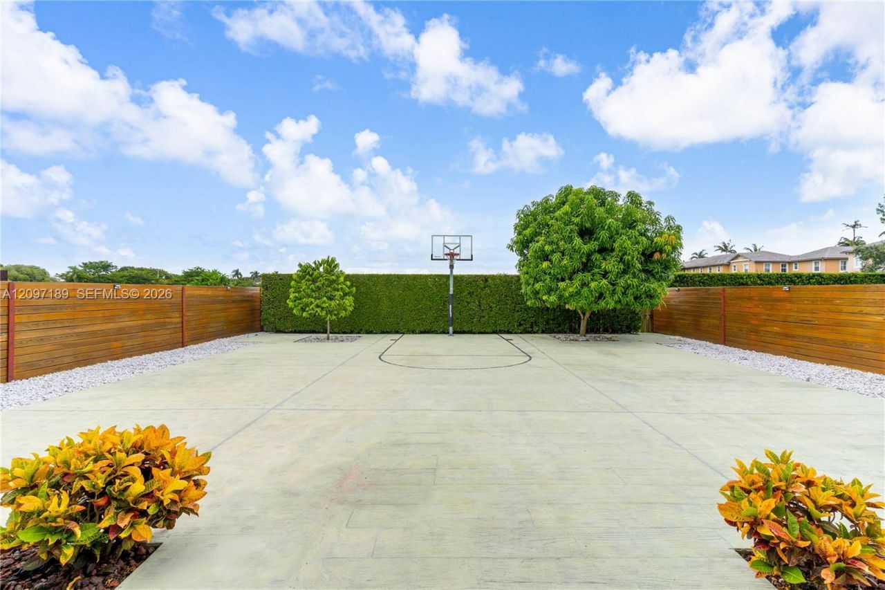 2885 SE 3rd St , Homestead, FL 33033 Photo