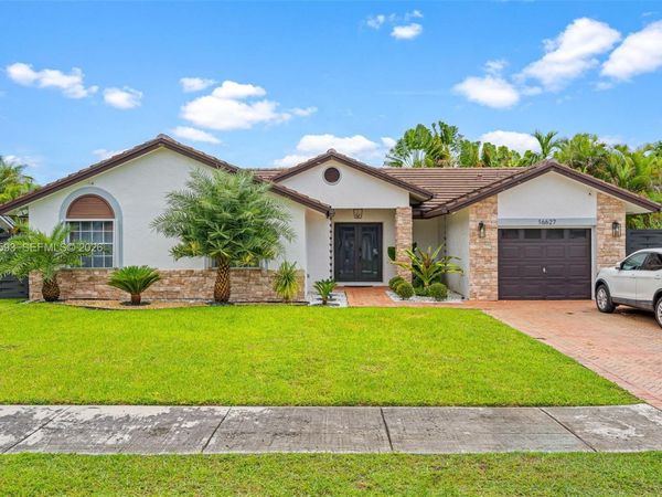 16627 SW 144th Ct , Miami, FL 33177