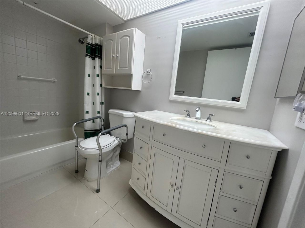 571 SW 141st Ave, Unit 212N, Pembroke Pines, FL 33027 Photo