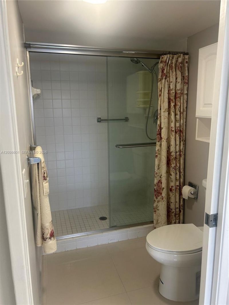 571 SW 141st Ave, Unit 212N, Pembroke Pines, FL 33027 Photo