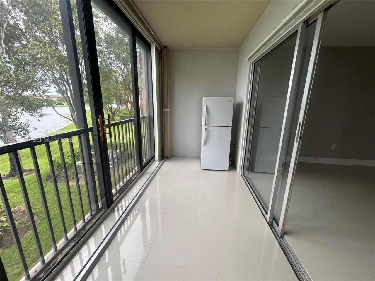 571 SW 141st Ave, Unit 212N, Pembroke Pines, FL 33027 Photo