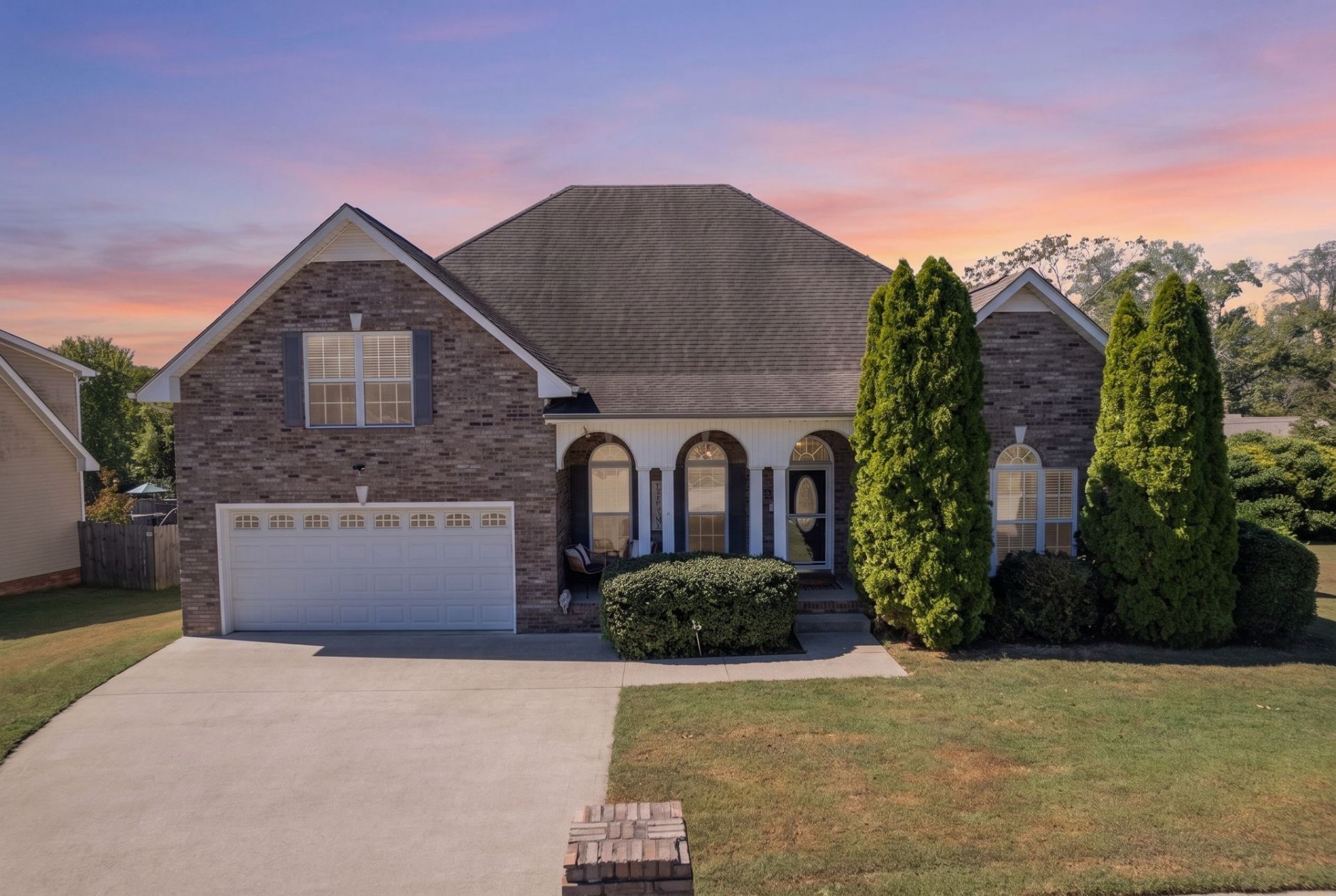 126 W Observatory Dr, Clarksville, TN 37040 Main Photo