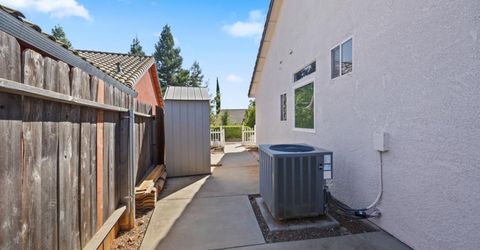 902 Quail Ct, Ione, CA 95640 Photo