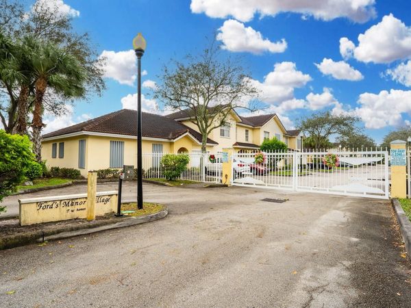 1235 NW 27TH Avenue, Pompano Beach, FL 33069