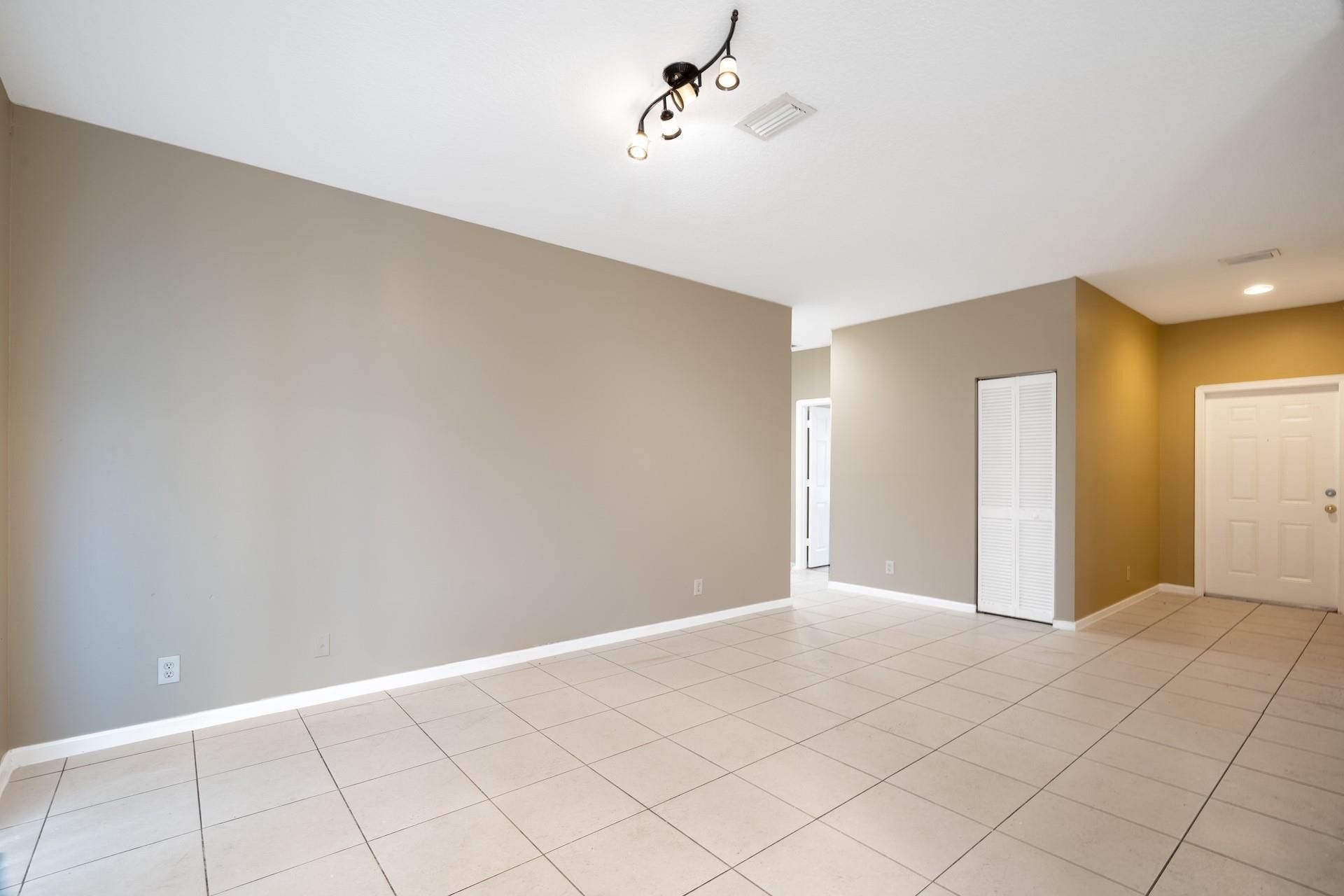 1235 NW 27th Avenue, Pompano Beach, FL 33069 Photo