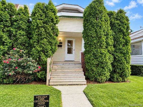 1409 Oconnor Avenue, Lincoln Park, Mi 48146