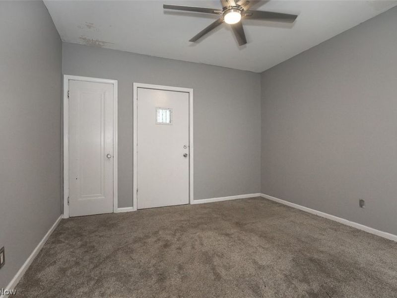 4075 E 147th Street, Cleveland, OH 44128 Photo 14