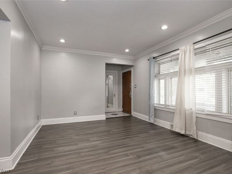 4075 E 147th Street, Cleveland, OH 44128 Photo 5