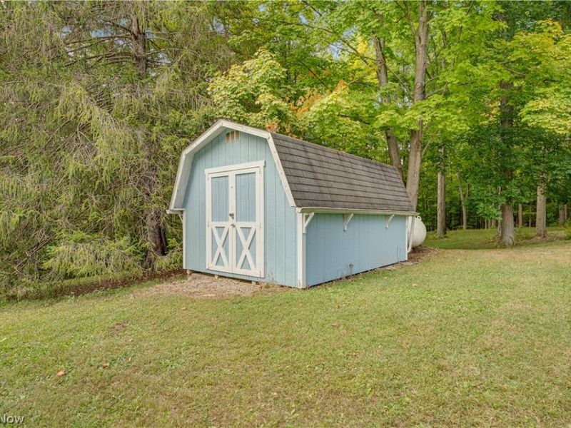 9794 Stukey Lane, Chardon, OH 44024 Photo 9