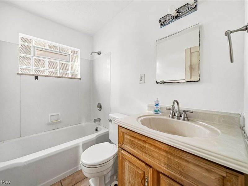 24015 Bruce Road, Bay Village, OH 44140 Photo 16