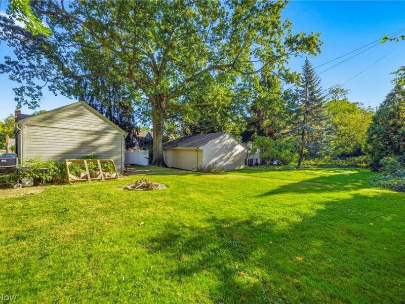24015 Bruce Road, Bay Village, OH 44140 Photo 33