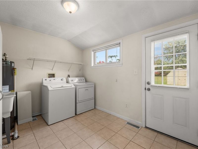 1525 Bonnie Road, Macedonia, OH 44056 Photo 28