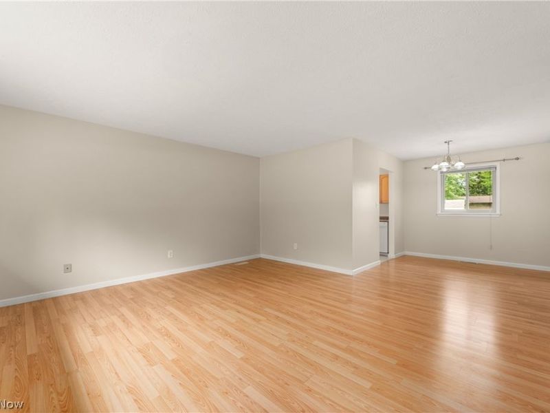 1525 Bonnie Road, Macedonia, OH 44056 Photo 3