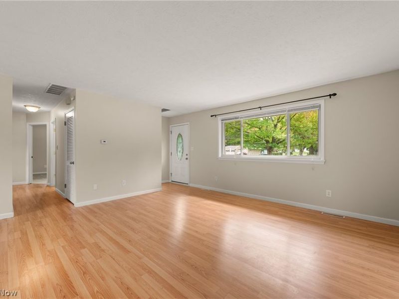 1525 Bonnie Road, Macedonia, OH 44056 Photo 5