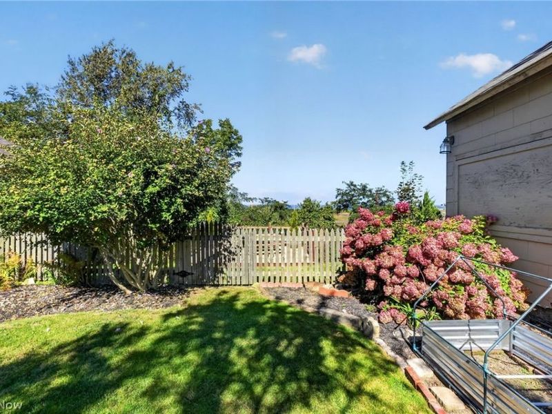1101 Walnut Boulevard, Ashtabula, OH 44004 Photo 11