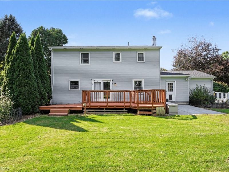 1056 Mohawk Trail SW, Hartville, OH 44632 Photo 34