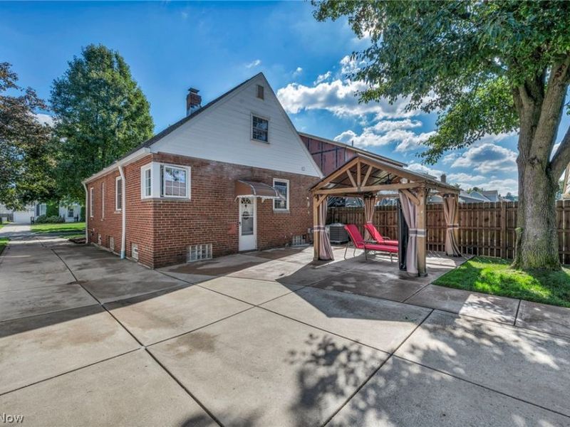 5042 W 5th Street, Independence, OH 44131 Photo 28