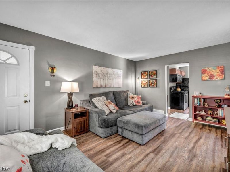 5042 W 5th Street, Independence, OH 44131 Photo 3