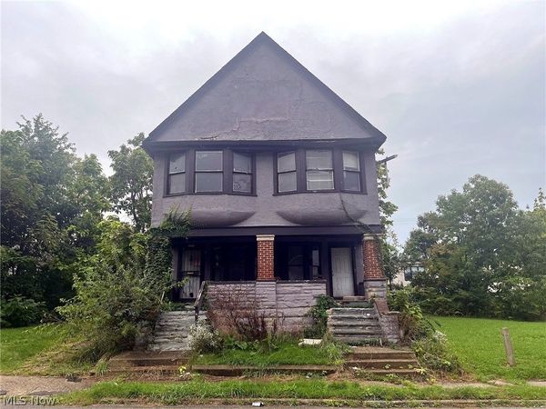 1876 Penrose Avenue , East Cleveland, OH 44112