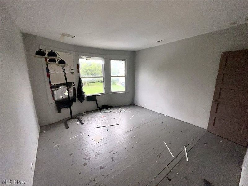 1876 Penrose Avenue, East Cleveland, OH 44112 Photo 24