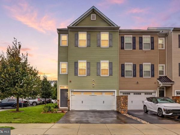 154 MERCER COURT, FAIRLESS HILLS, PA 19030