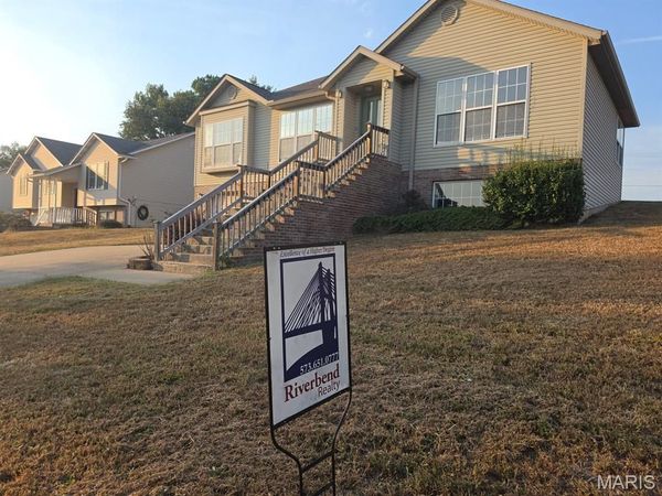 1184 Birdie Lane, Jackson, MO 63755