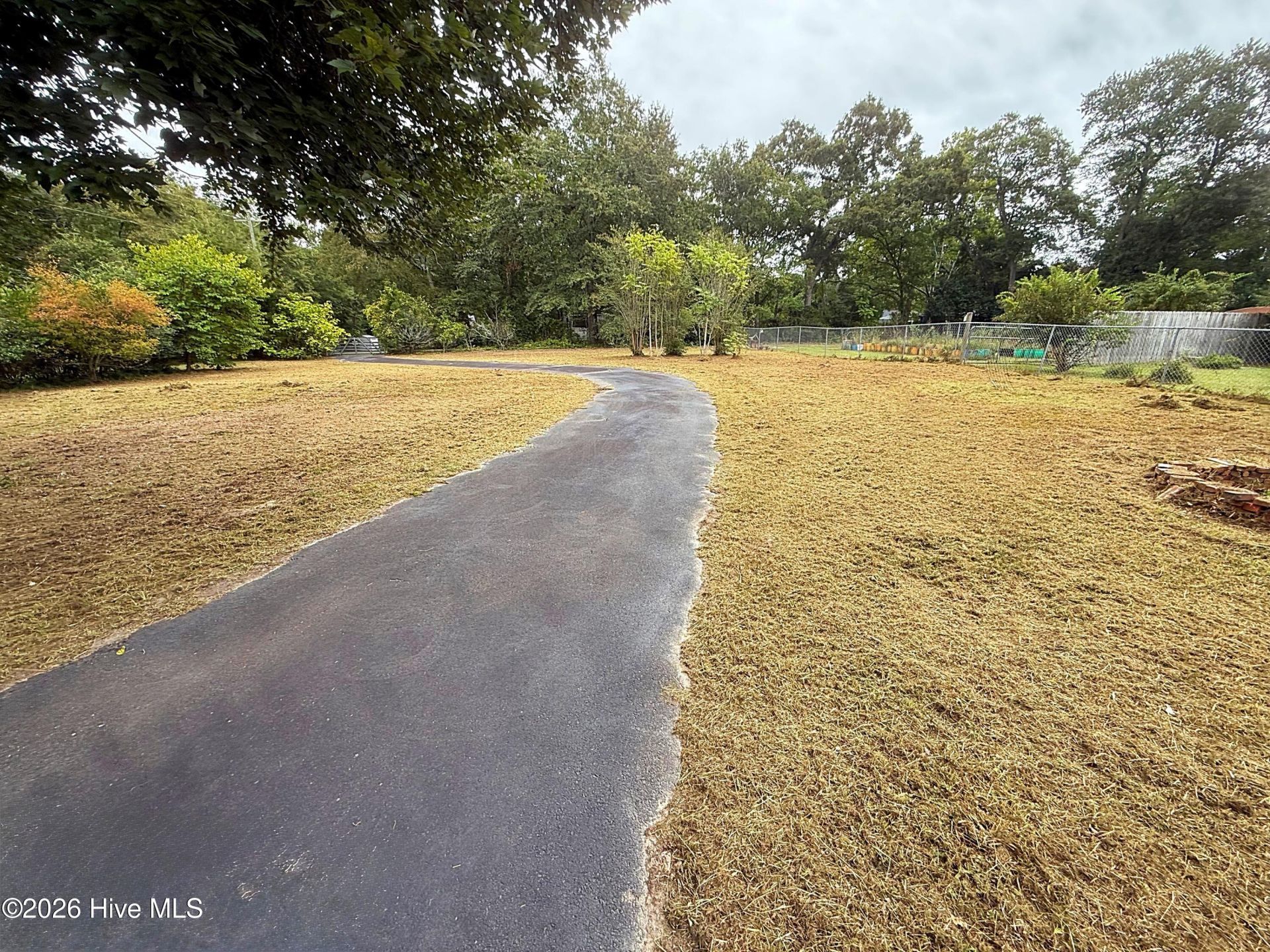 51 Aiken Avenue Photo 36