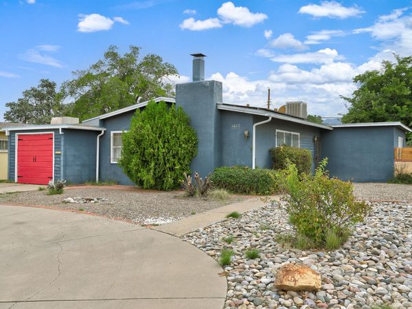 1412 Alvarado Drive NE, Albuquerque, NM 87110