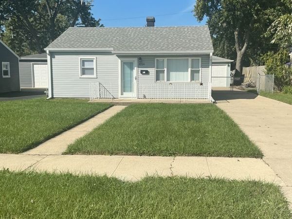 3214 Miller Avenue , South Chicago Heights, IL 60411