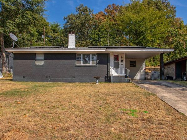 4114 Hillside Dr , North Little Rock, AR 72118