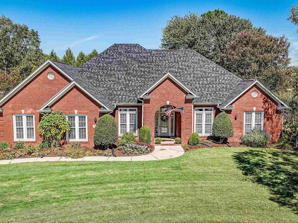 2611 Sandalhaven Drive, Owens Cross Roads, AL 35763