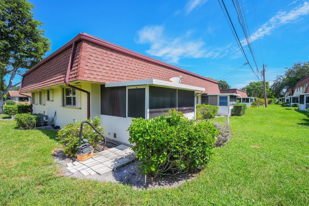 1990 NE 33rd Street, Unit 3, Lighthouse Point, FL 33064 Photo