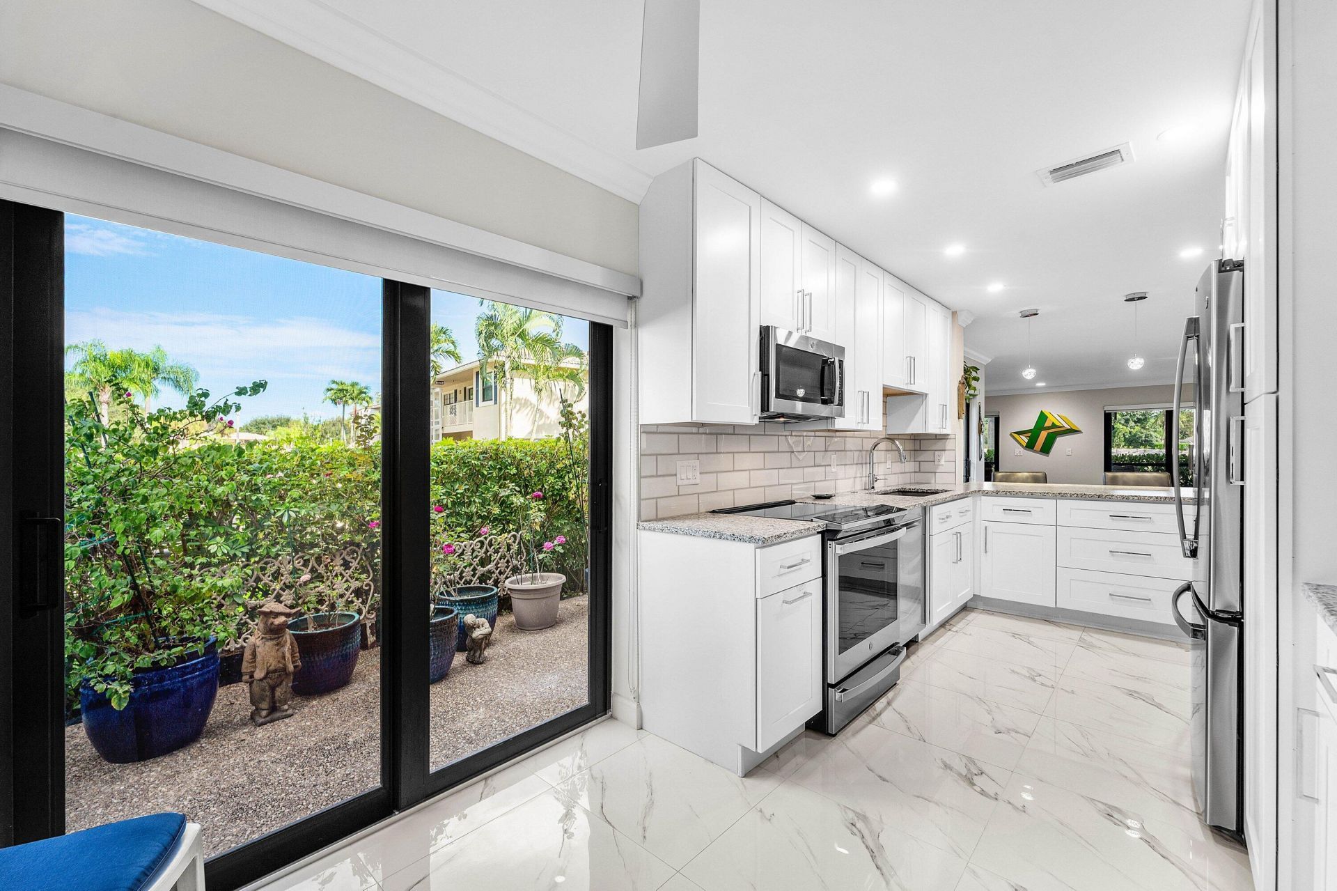 12 Stratford Drive E, Unit A, Boynton Beach, FL 33436 Photo