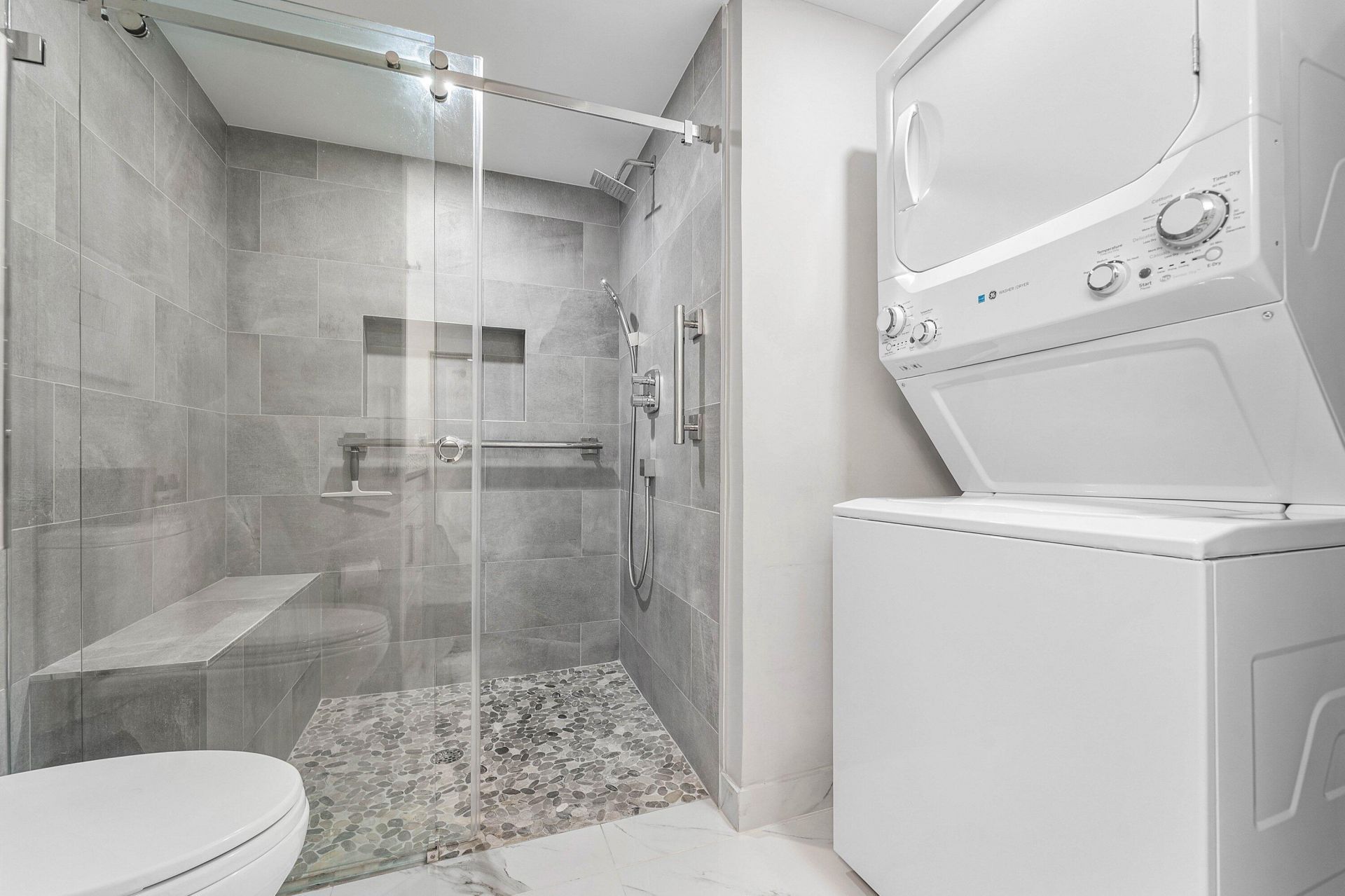 12 Stratford Drive E, Unit A, Boynton Beach, FL 33436 Photo