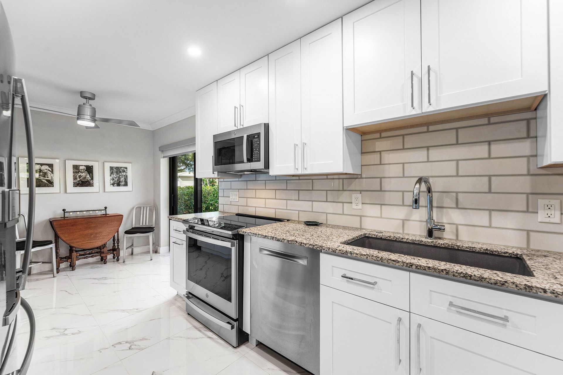 12 Stratford Drive E, Unit A, Boynton Beach, FL 33436 Photo