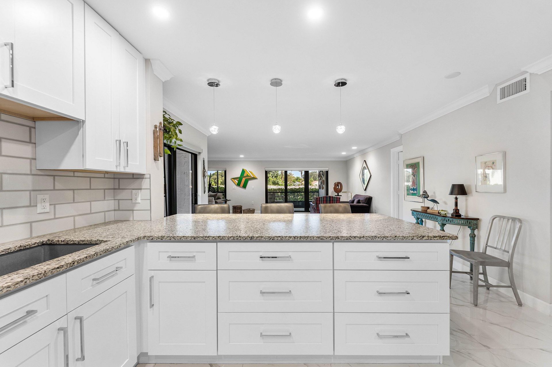 12 Stratford Drive E, Unit A, Boynton Beach, FL 33436 Photo