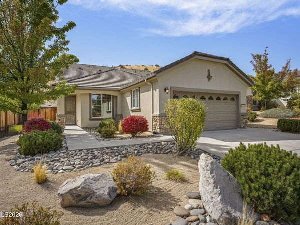 1555 W Del Webb Parkway, Reno, NV 89523