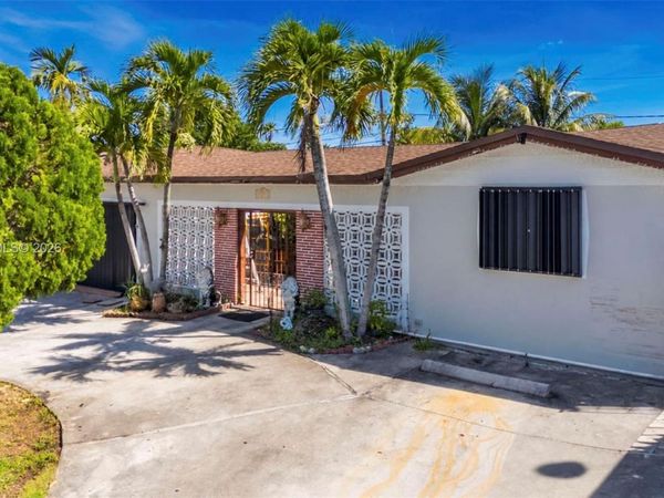 17731 SW 112th Ave , Miami, FL 33157