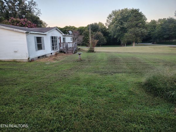 390 County Road 331 , Sweetwater, TN 37874